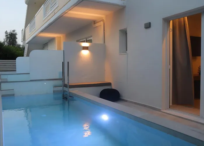 Rhotheon In Rhodes - Private Pool In Selected Lägenhet *