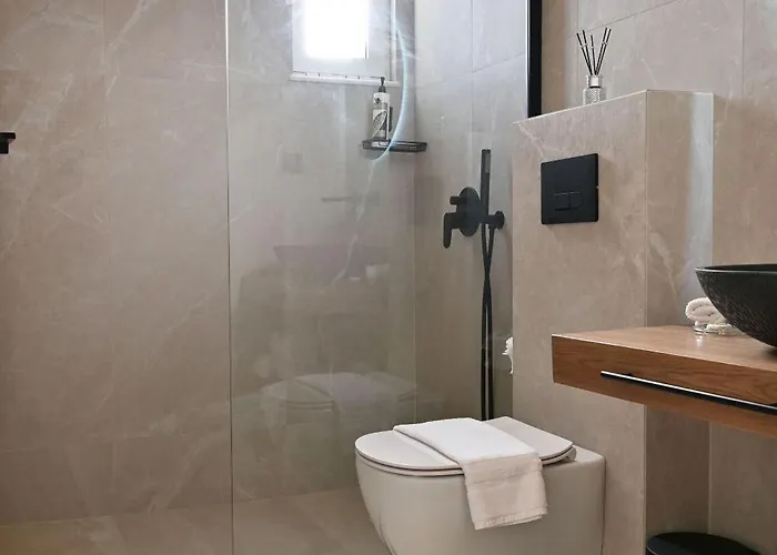 شقة Rhotheon In Rhodes - Private Pool In Selected