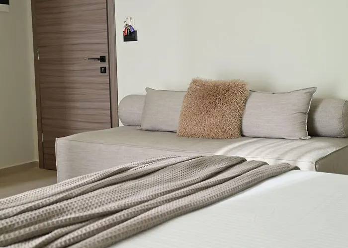 Rhotheon In Rhodes - Private Pool In Selected