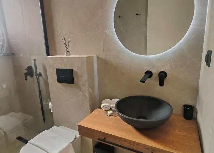 Rhotheon In Rhodes - Private Pool In Selected شقة