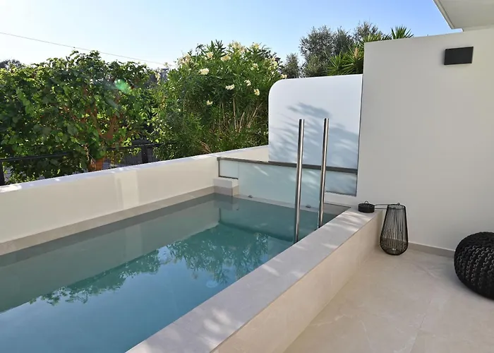 公寓 Rhotheon In Rhodes - Private Pool In Selected *
