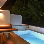 公寓 Rhotheon In Rhodes - Private Pool In Selected