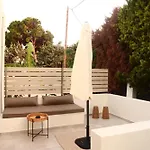 公寓 Rhotheon In Rhodes - Private Pool In Selected *