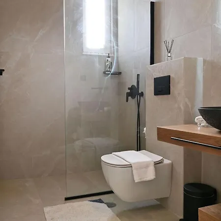 아파트 Rhotheon In Rhodes - Private Pool In Selected